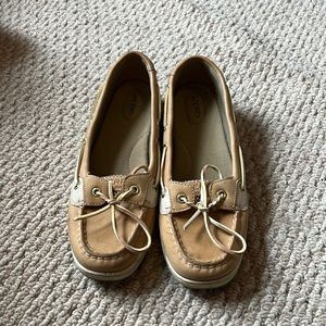 Women’s Boat Shoes